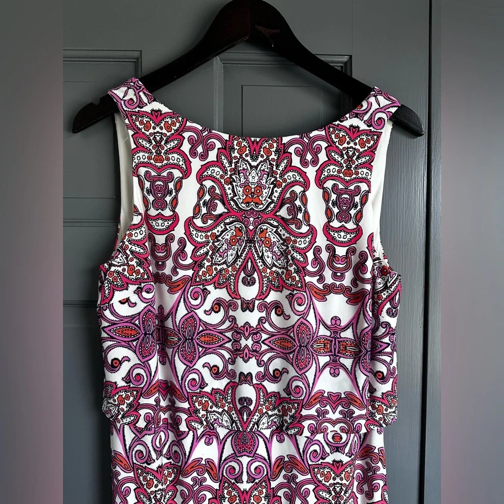Vince Camuto - Elegant Multicolor Patterned Dress
 Size 8 - Picture 2 of 7